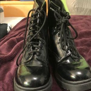 Look a like doc martens